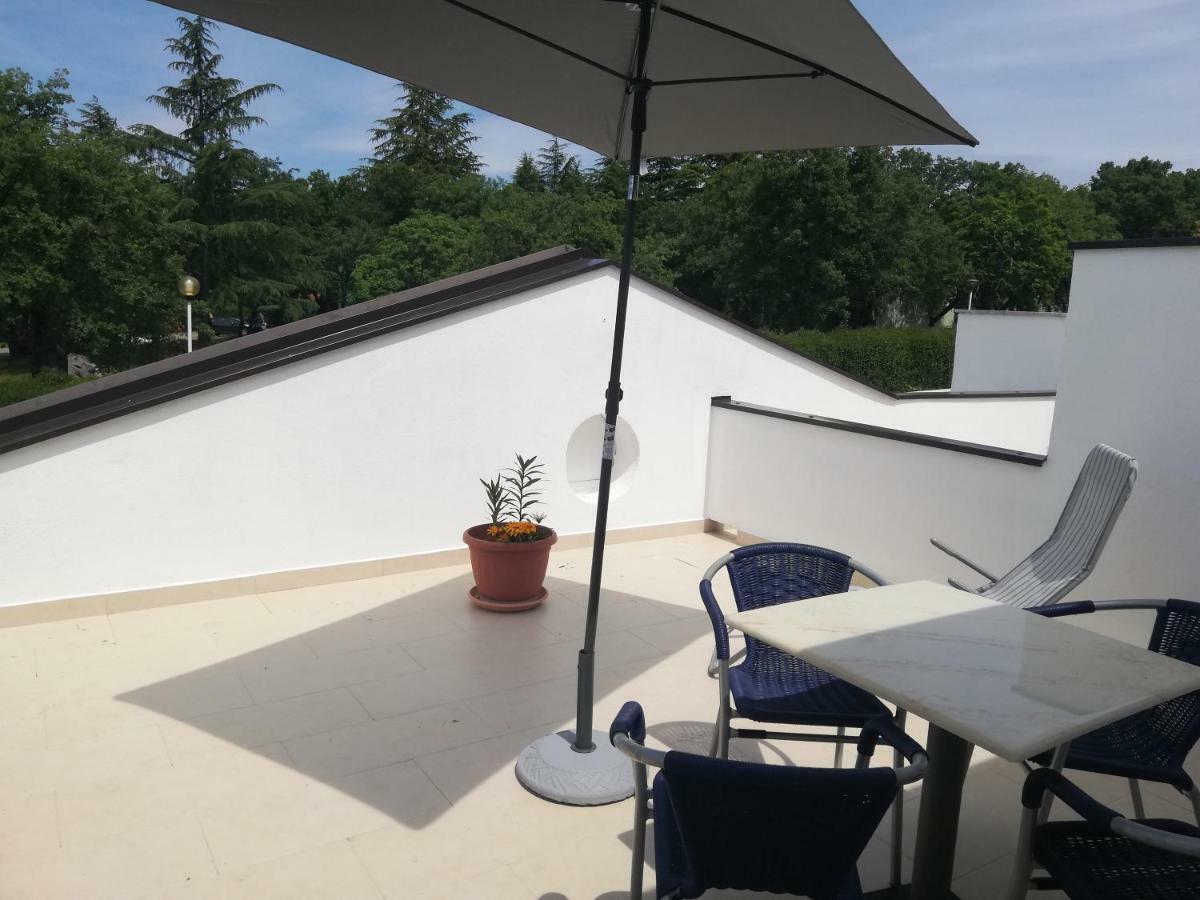 Apartments Katoro Relax Umag Exterior foto